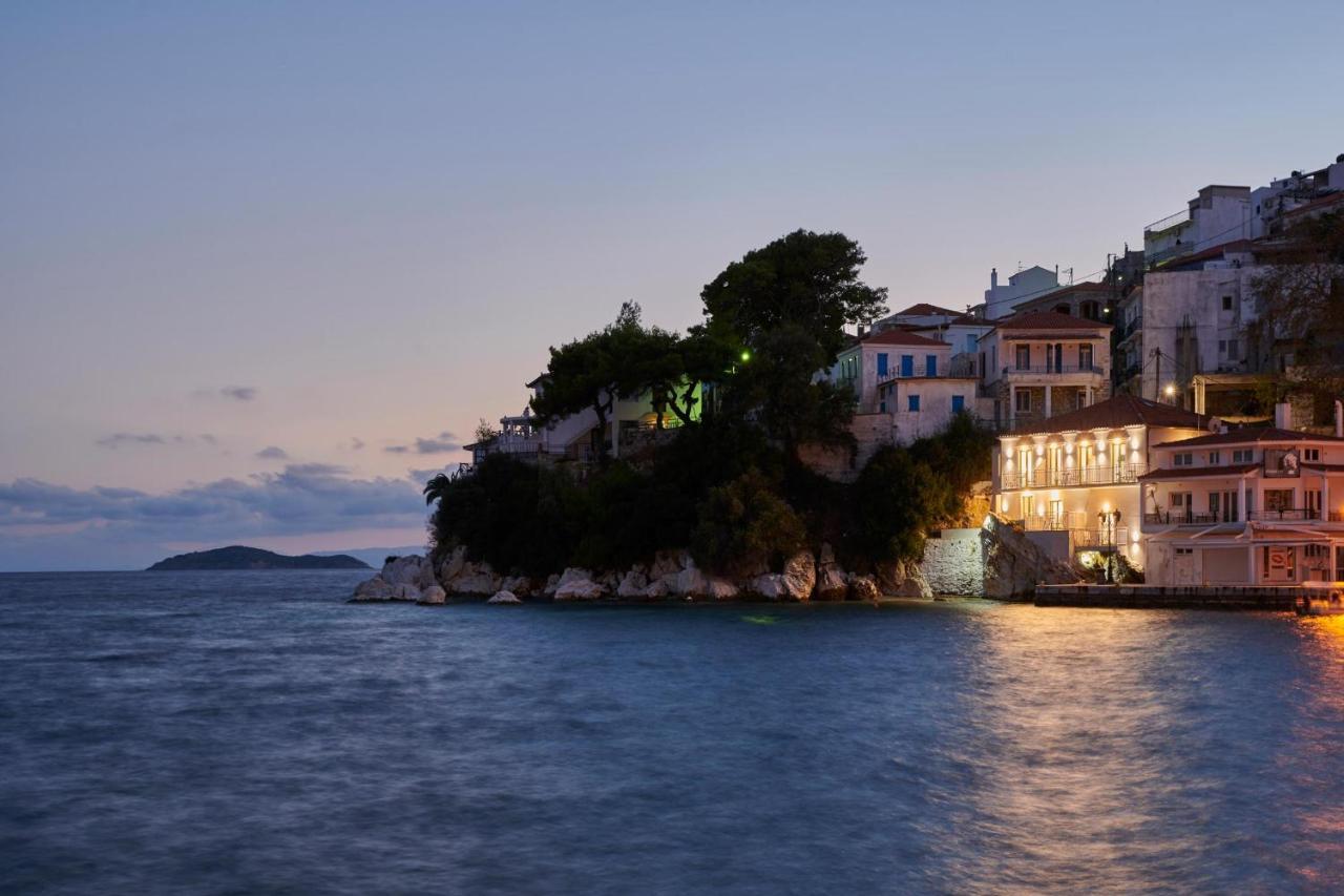 The Water Aparthotel Skiathos stad Exteriör bild