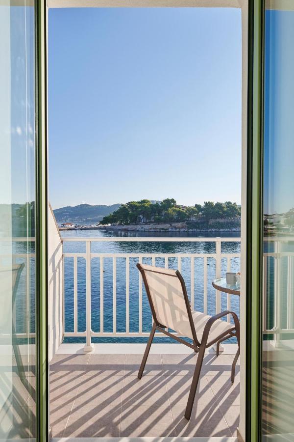 The Water Aparthotel Skiathos stad Exteriör bild
